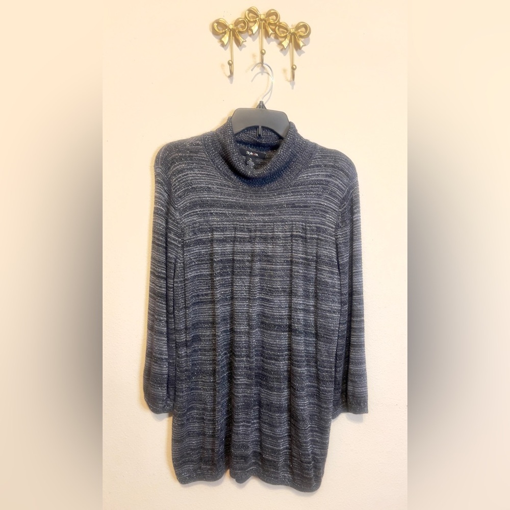 Style & Co. Women's Black/Gray Turtleneck Blouse w/stripes in metallic Size XL